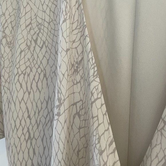 Aritzia Babaton Wallace Wrap Mini Dress - Picture 4 of 9